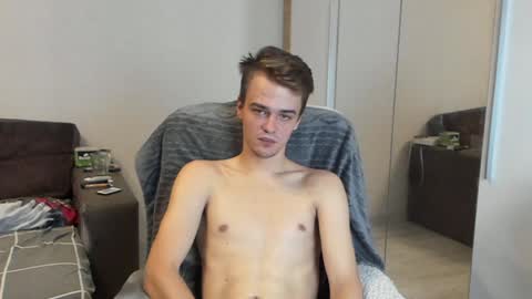 taylor fox online show from December 24, 2024, 4:08 pm