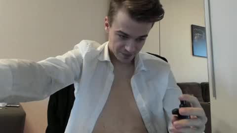 taylor fox online show from February 13, 2025, 11:28 am