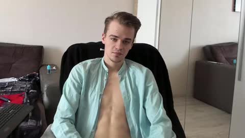 taylor fox online show from February 22, 2025, 9:56 am