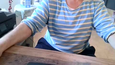 rolandloser1000 online show from December 17, 2024, 9:07 am