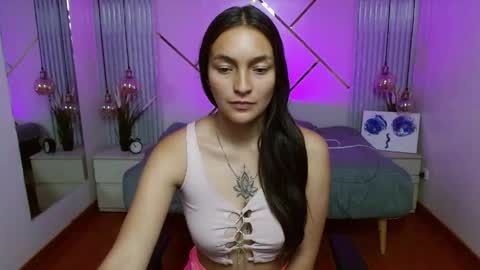 Snapshot of rolita_g chatting on May 15, 2026, 12:45 pm Ask me online show from May 15, 2026, 12:45 pm