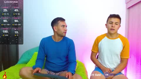 rolos_hot32 online show from January 4, 2025, 9:20 pm