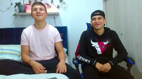 Snapshot of rolos_hot32 chatting on February 28, 2026, 1:28 am rolos_hot32 online show from February 28, 2026, 1:28 am