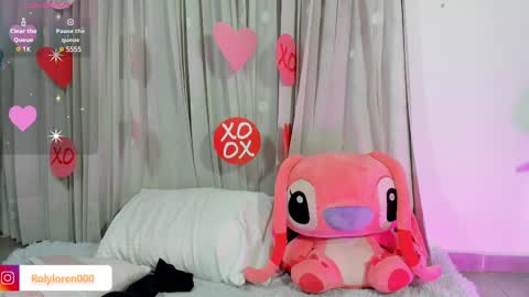 Snapshot of rolyloren chatting on February 25, 2025, 8:51 pm Marcela online show from February 25, 2025, 8:51 pm