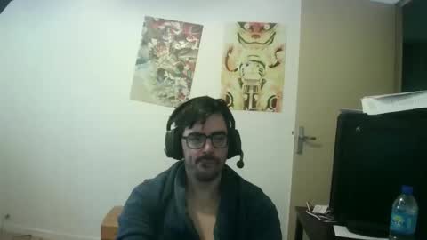 Snapshot of romainb72 chatting on February 3, 2026, 8:19 am romainb72 online show from February 3, 2026, 8:19 am