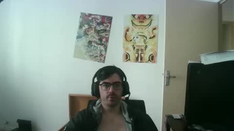 Snapshot of romainb72 chatting on February 27, 2026, 8:36 am romainb72 online show from February 27, 2026, 8:36 am