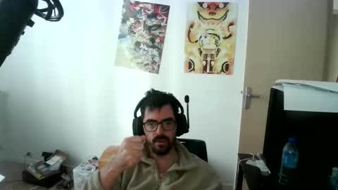 Snapshot of romainb72 chatting on May 18, 2026, 7:58 am romainb72 online show from May 18, 2026, 7:58 am