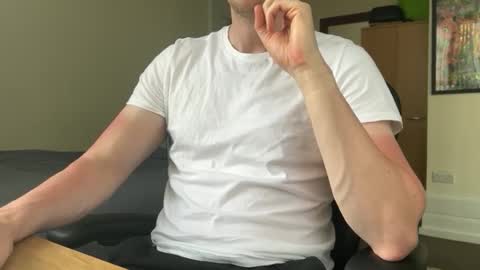 romanbrit online show from May 30, 2026, 4:37 pm