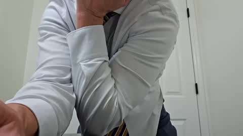 romanteeks online show from March 9, 2025, 9:14 pm