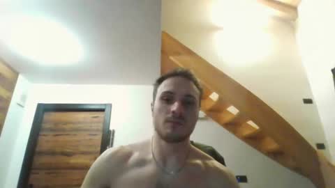 romanz123 online show from January 17, 2025, 9:39 pm