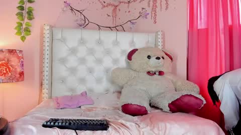 ROMEO online show from April 10, 2026, 8:46 pm