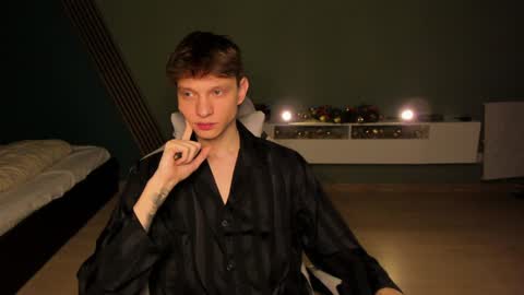 Romeo online show from January 11, 2025, 6:14 am