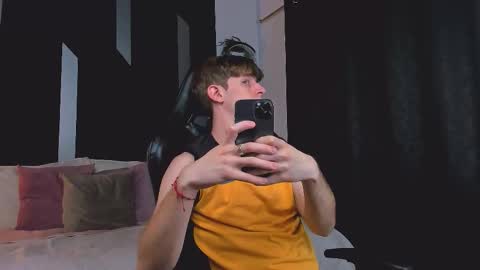 Romeo Ricci online show from March 10, 2026, 1:16 pm