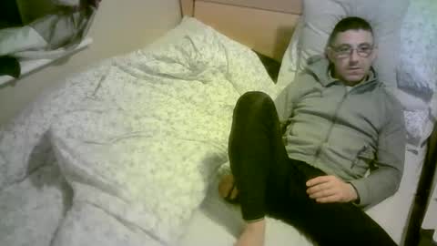 Snapshot of romson998181 chatting on February 15, 2026, 10:50 pm romson998181 online show from February 15, 2026, 10:50 pm