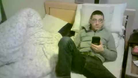 Snapshot of romson998181 chatting on March 1, 2026, 8:11 pm romson998181 online show from March 1, 2026, 8:11 pm