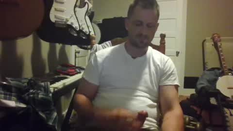 ronniejohnston13 online show from June 14, 2026, 8:05 am