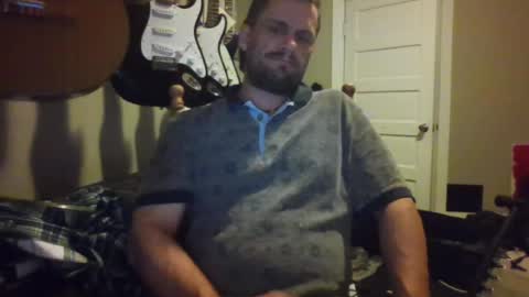 ronniejohnston13 online show from June 22, 2026, 2:02 am