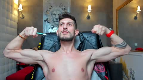 onlyfans-   online show from January 8, 2025, 11:09 pm