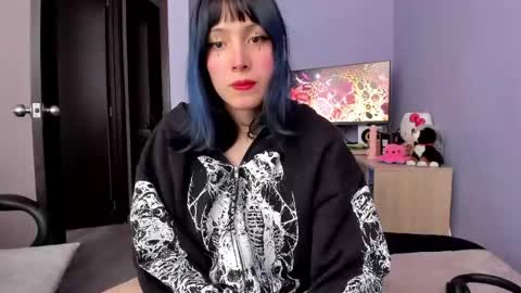 Twelve 3 Inst Twelve 312002 Twitter Room312 2002 online show from April 19, 2026, 6:10 pm