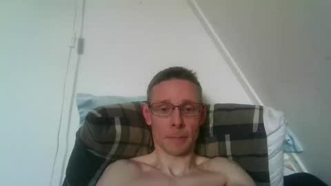 rororober online show from March 25, 2026, 9:59 am