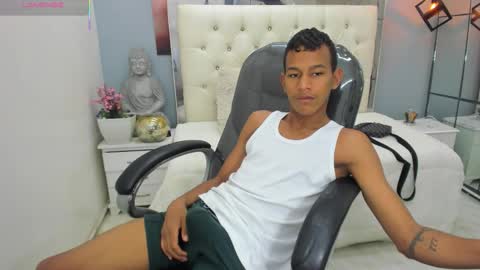 RORY CASTRO online show from September 21, 2025, 11:28 pm