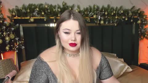Snapshot of rosa1ia chatting on December 25, 2024, 12:05 am Chloe online show from December 25, 2024, 12:05 am