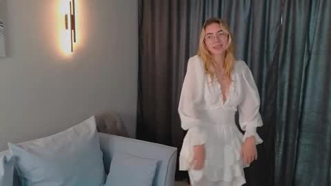 Emma online show from October 20, 2025, 6:25 am
