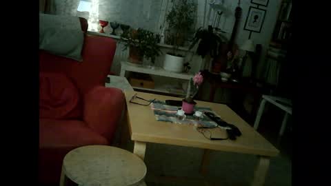 Snapshot of rosa_teevee chatting on December 29, 2024, 4:19 pm Tina online show from December 29, 2024, 4:19 pm