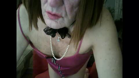 Snapshot of rosa_teevee chatting on January 10, 2025, 11:08 pm Tina online show from January 10, 2025, 11:08 pm