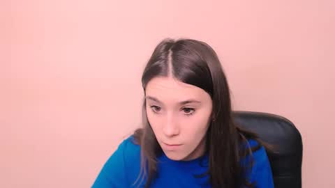 Rose online show from December 3, 2025, 7:27 am