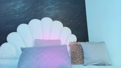 rosana_gomez online show from May 22, 2026, 3:35 am