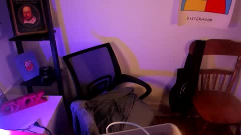 rose257044 online show from March 15, 2026, 1:39 pm