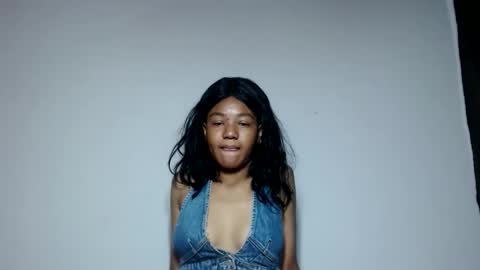 rose69267472 online show from April 25, 2026, 11:35 am