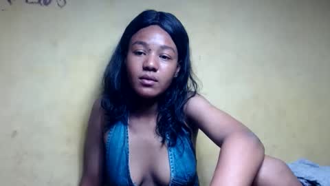 rose69267472 online show from April 26, 2026, 8:28 pm