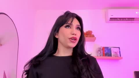 Rose Saenz online show from December 28, 2024, 5:35 pm