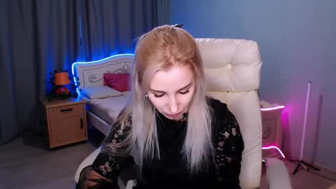 Snapshot of rose__shine chatting on December 11, 2024, 10:14 am rose shine online show from December 11, 2024, 10:14 am