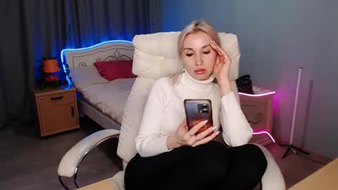 Snapshot of rose__shine chatting on December 12, 2024, 10:24 am rose shine online show from December 12, 2024, 10:24 am