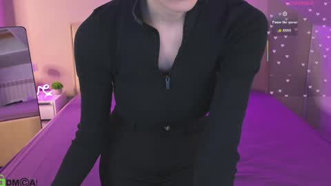 Kimberlly online show from April 21, 2026, 12:23 am