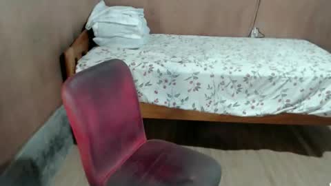 Danielle online show from April 9, 2026, 6:19 am