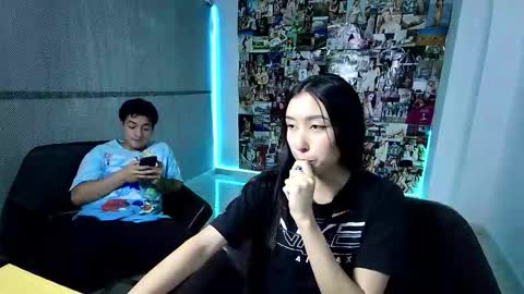 Rose Sins and Don Viktor online show from September 18, 2025, 2:35 am