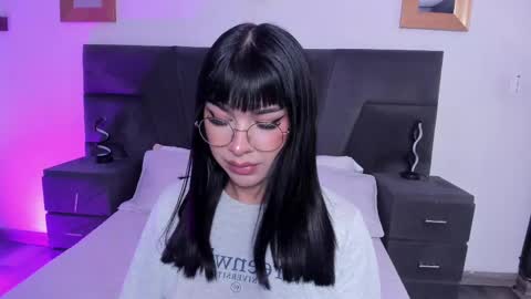 Rose online show from February 20, 2025, 8:25 pm