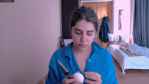 Rose online show from March 9, 2025, 6:50 am