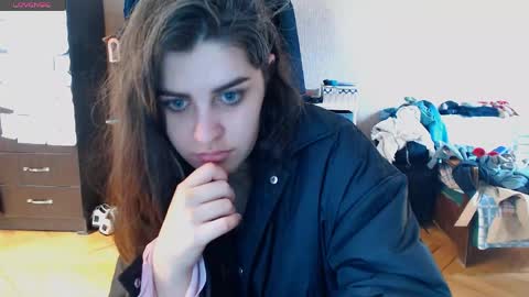 Rose online show from April 9, 2026, 8:20 am