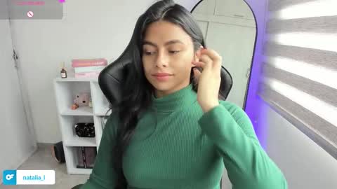 Nat online show from November 14, 2025, 2:49 pm