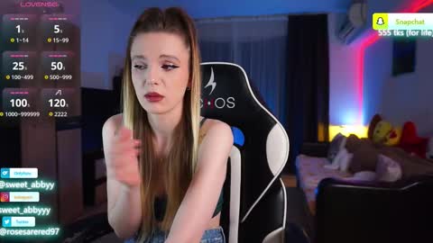 Snapshot of rosesarered97 chatting on February 23, 2026, 8:28 pm Abbygail online show from February 23, 2026, 8:28 pm