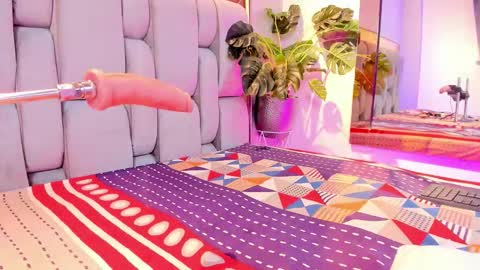 Rose online show from March 10, 2026, 5:34 am