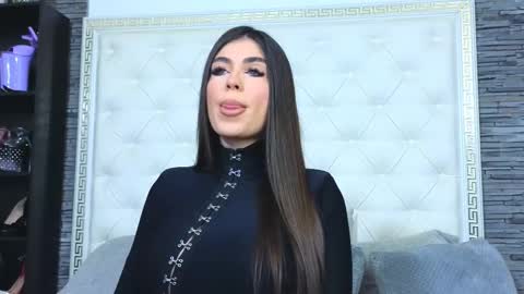 Snapshot of rosevanessa chatting on February 9, 2026, 6:28 am Gabriela online show from February 9, 2026, 6:28 am