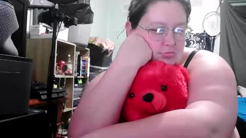 Rosey online show from September 9, 2025, 9:20 am