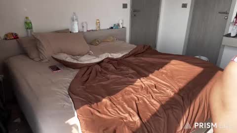 Snapshot of roshelle_xxx chatting on March 6, 2026, 8:44 am Roshelle online show from March 6, 2026, 8:44 am