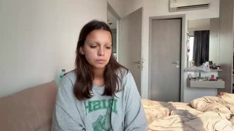 Snapshot of roshelle_xxx chatting on March 12, 2026, 8:53 am Roshelle online show from March 12, 2026, 8:53 am